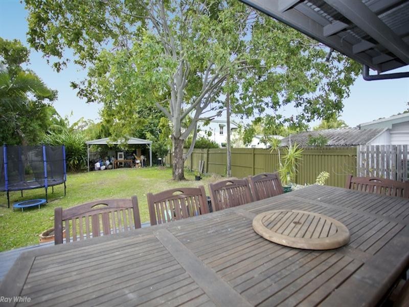 20 Hassall Road, Deagon QLD 4017