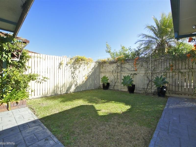 1 Rosa Crescent, Bracken Ridge QLD 4017