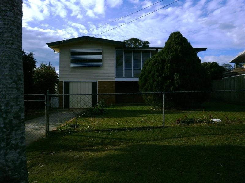 5 Corner Street, Brighton QLD 4017