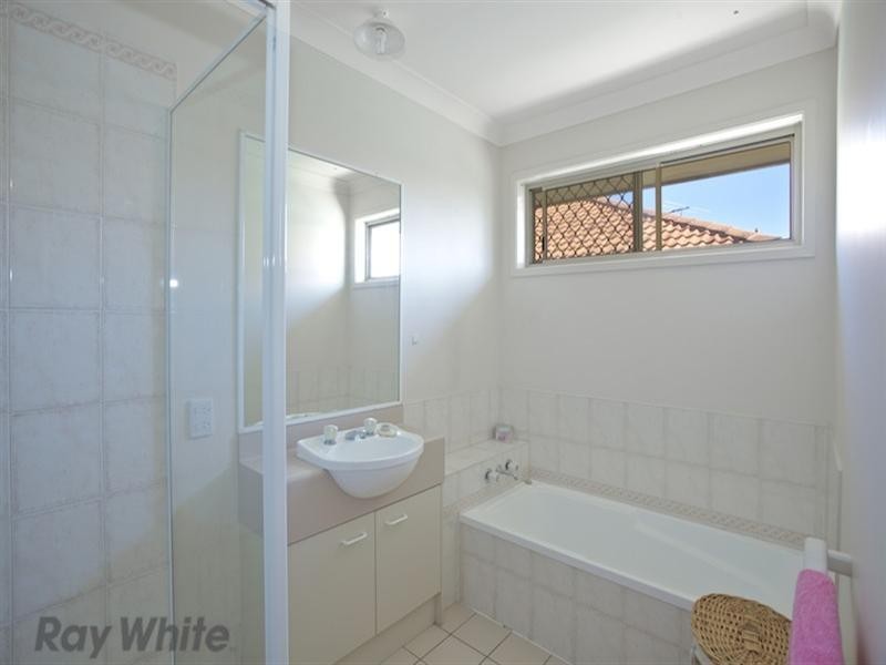 50 Lilly Pilly Crescent, Fitzgibbon QLD 4018