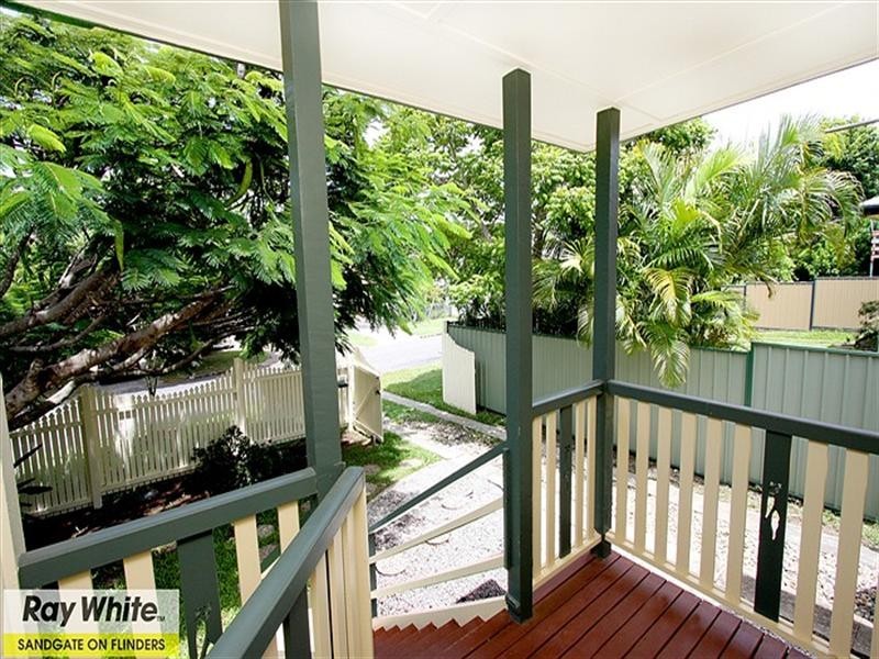 30 Arundal Street, Brighton QLD 4017