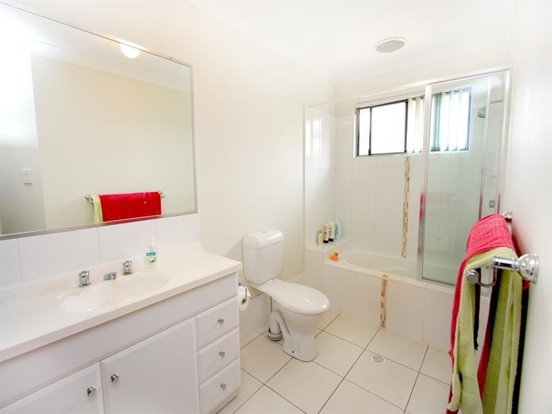 9/18 Emma Street, Bracken Ridge QLD 4017