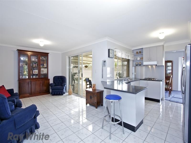 1 Whitby Street, Bracken Ridge QLD 4017