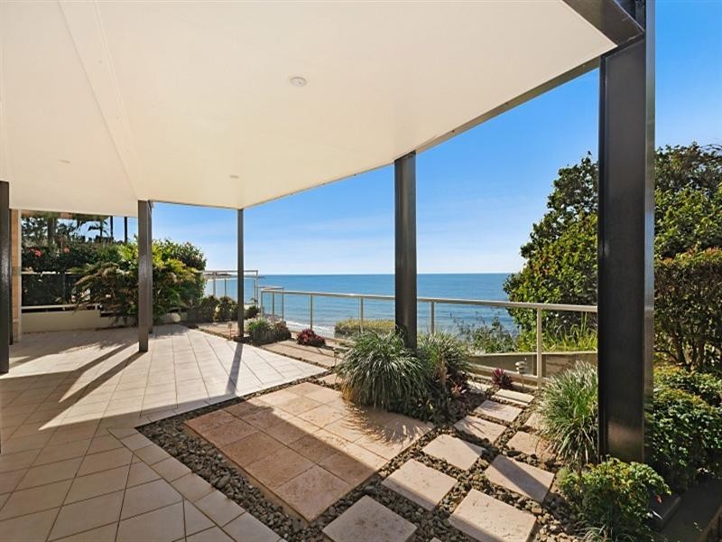 74 Prince Edward Parade, Redcliffe QLD 4020