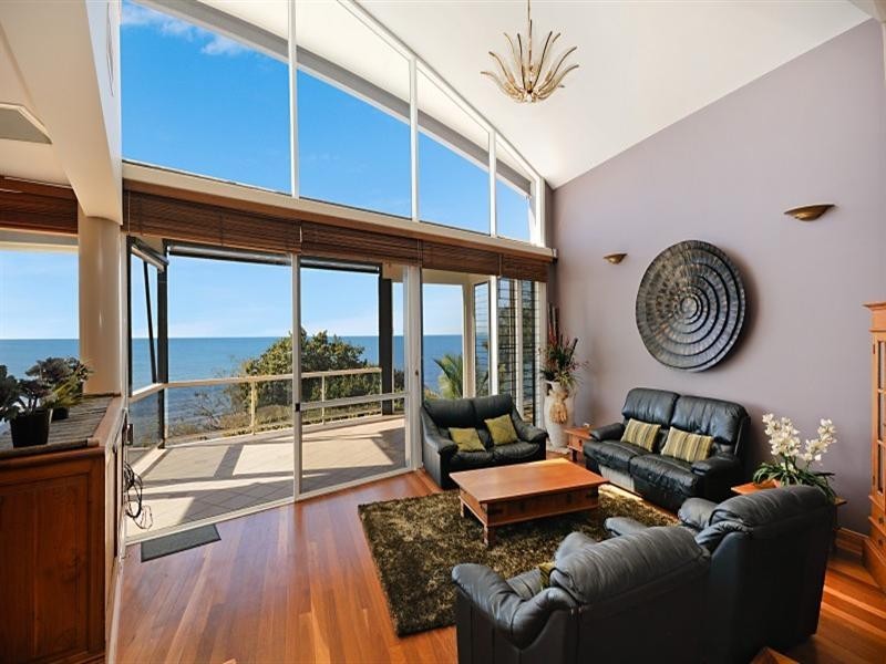 74 Prince Edward Parade, Redcliffe QLD 4020
