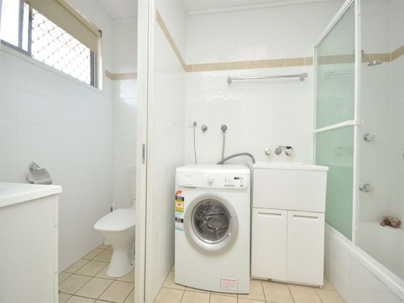 2/30 GRASSPAN Street, Zillmere QLD 4034