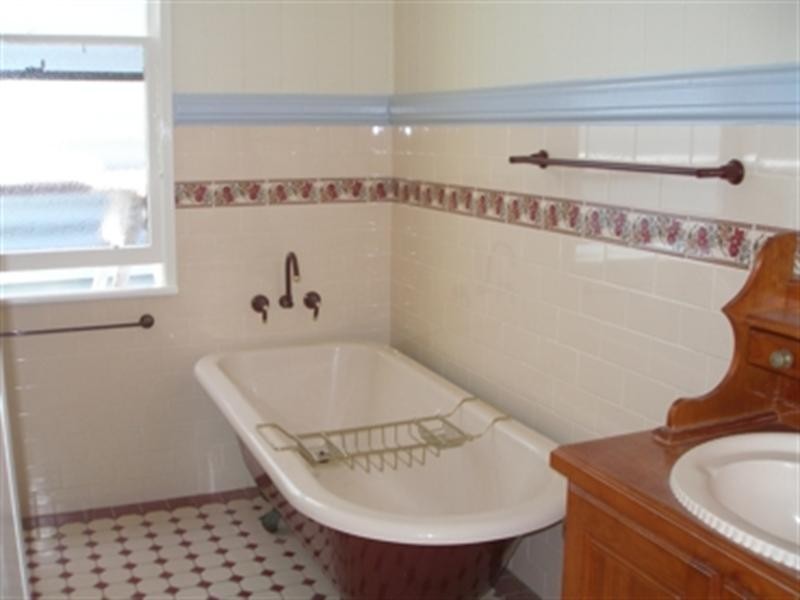 104 Flinders Parade, Sandgate QLD 4017