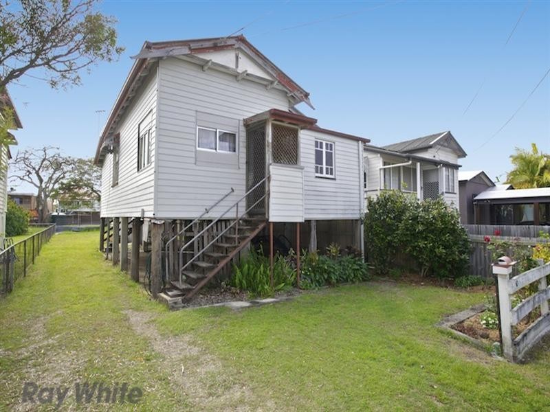 20 MURRAY Street, Sandgate QLD 4017