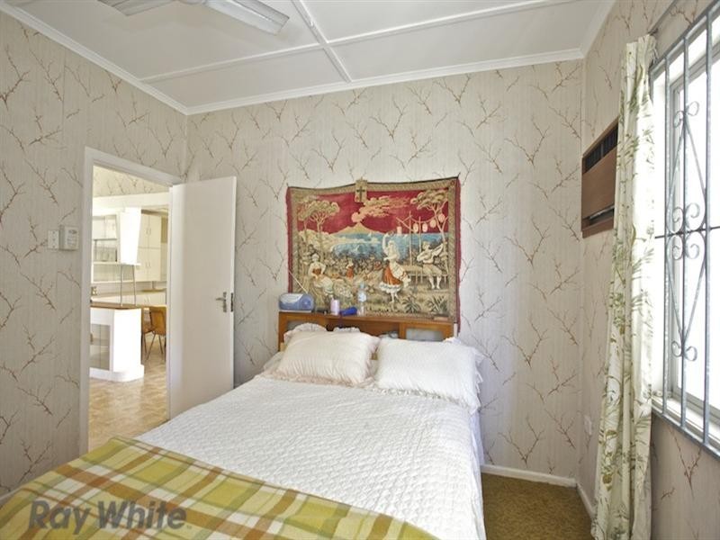 49 Finnie Road, Deagon QLD 4017