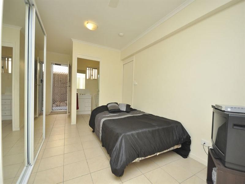 2/30 GRASSPAN Street, Zillmere QLD 4034
