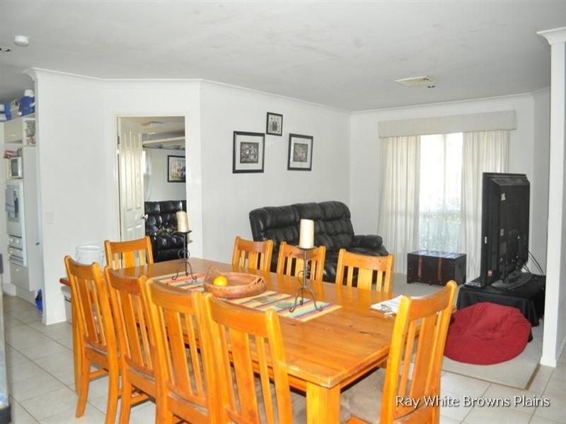 139 Middle Road, Hillcrest QLD 4118