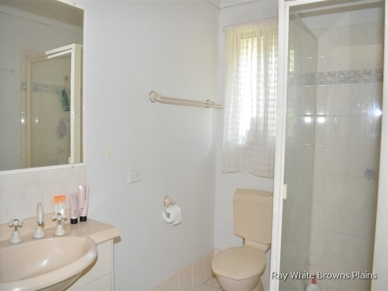 139 Middle Road, Hillcrest QLD 4118