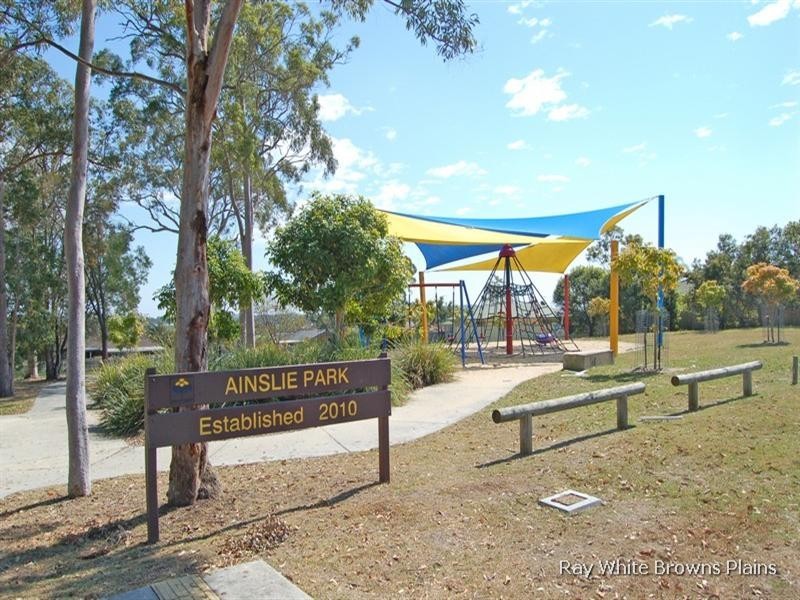 4 Broadway Avenue, Marsden QLD 4132