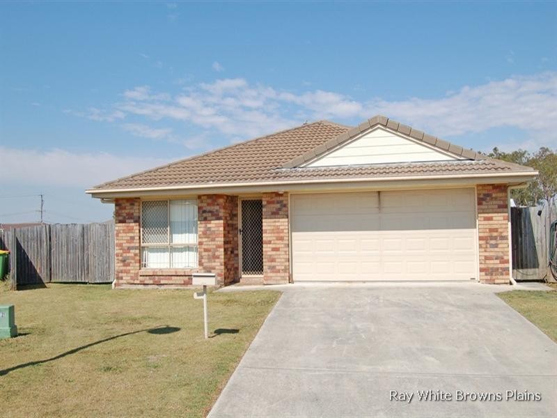 11 Broadway Avenue, Marsden QLD 4132