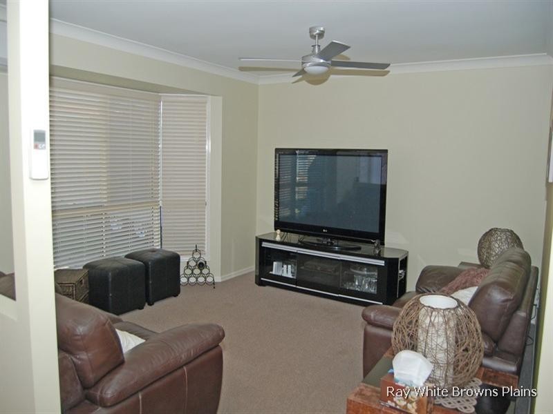 12 Rutyna Court, Crestmead QLD 4132