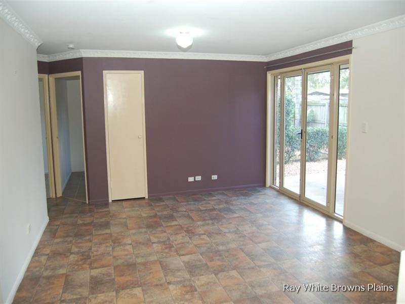 36 Murrumbidgee Street, Hillcrest QLD 4118