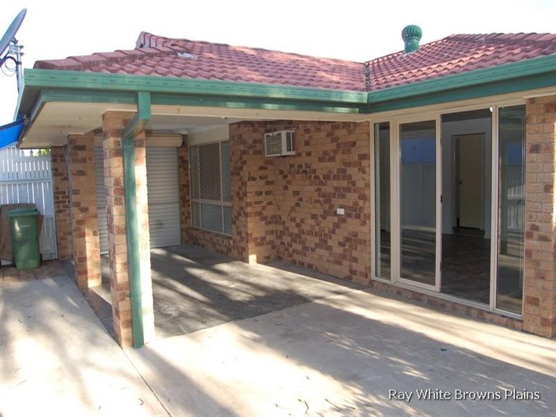 36 Murrumbidgee Street, Hillcrest QLD 4118