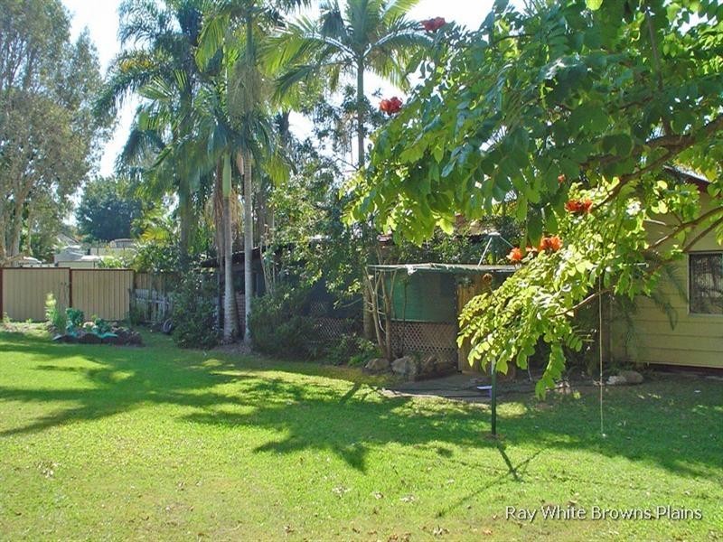 42 Strathallen Drive, Boronia Heights QLD 4124