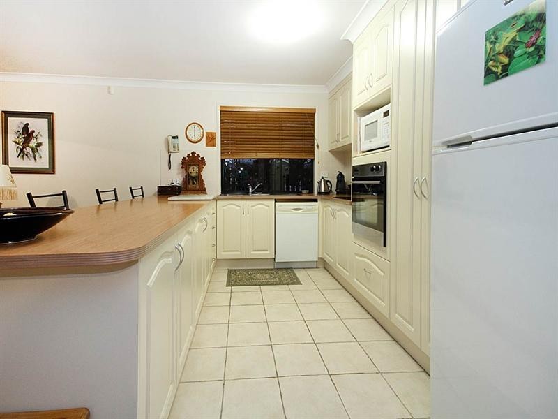 6 Stevens Court, Crestmead QLD 4132