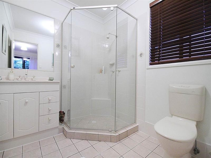 6 Stevens Court, Crestmead QLD 4132