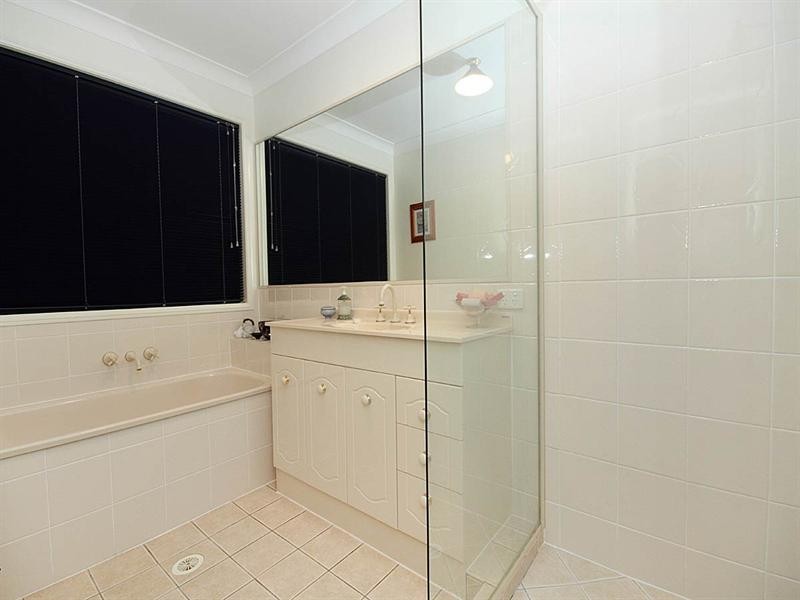 6 Stevens Court, Crestmead QLD 4132