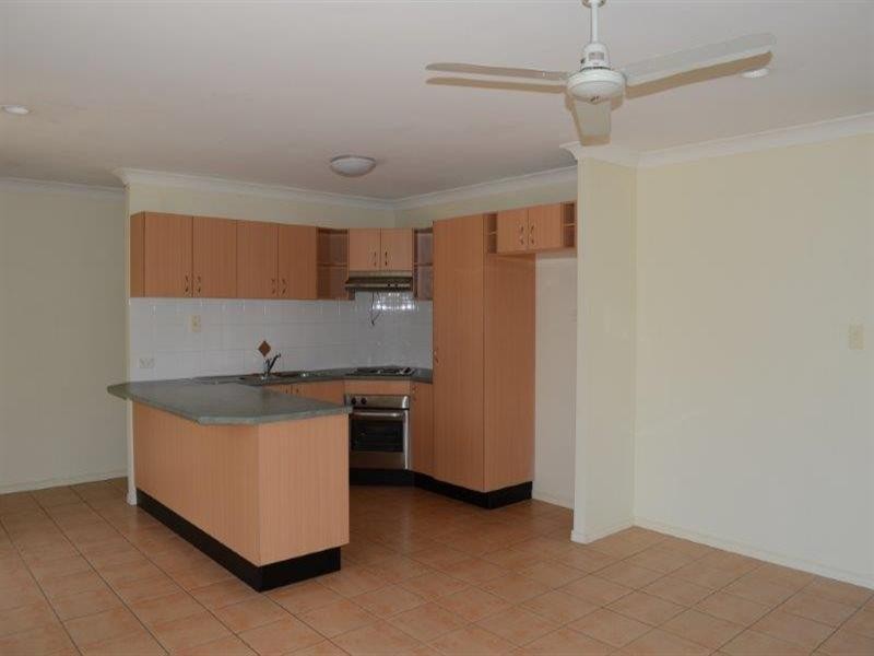 7 Pimelia Court, Regents Park QLD 4118