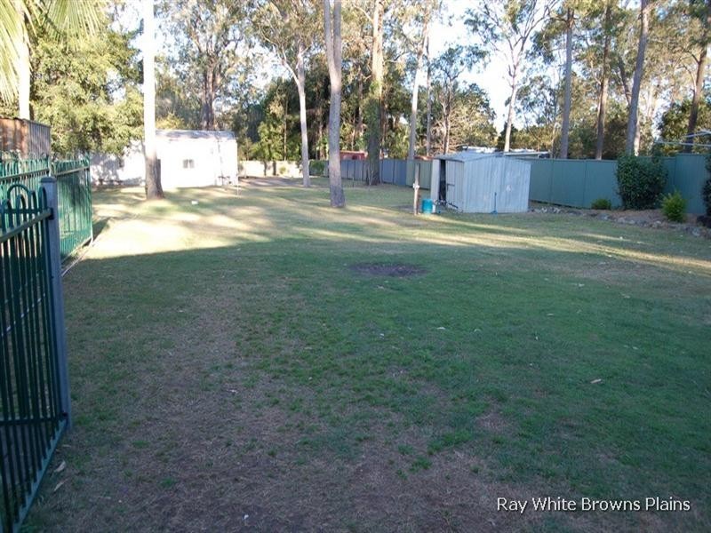 416 Middle Road, Greenbank QLD 4124