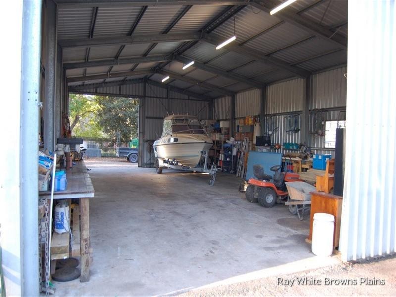416 Middle Road, Greenbank QLD 4124
