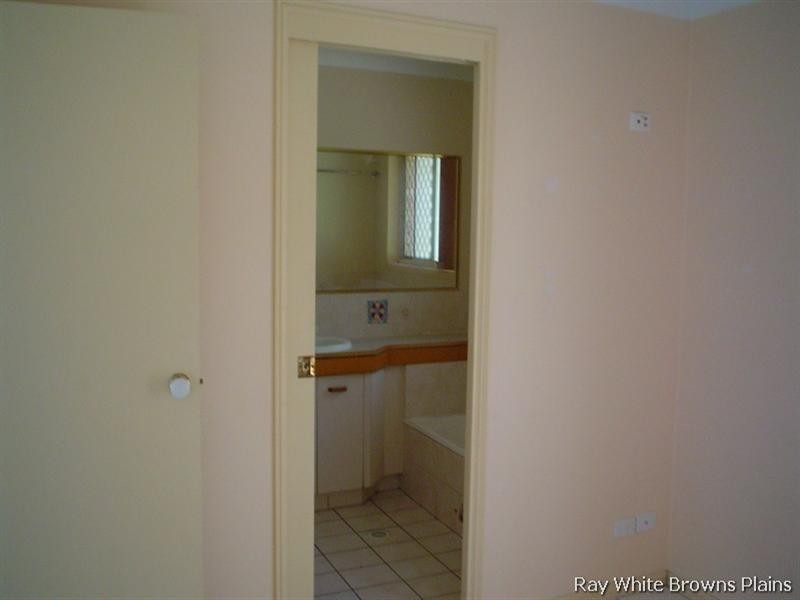 170-172 Merluna Road, Park Ridge South QLD 4125