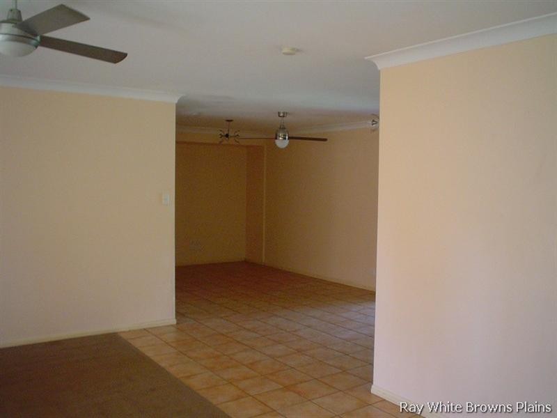 170-172 Merluna Road, Park Ridge South QLD 4125