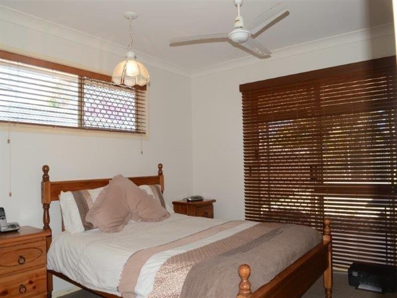 12 Belford Street, Boronia Heights QLD 4124