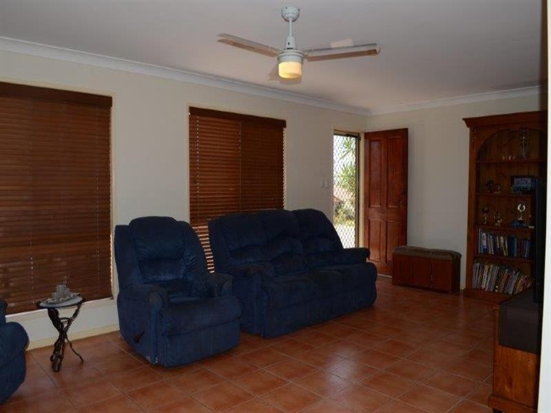 12 Belford Street, Boronia Heights QLD 4124