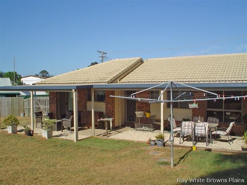 19 Limerick Drive, Crestmead QLD 4132