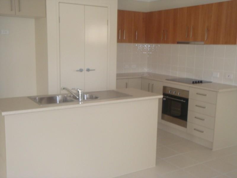 14 Tenielle Street, Boronia Heights QLD 4124