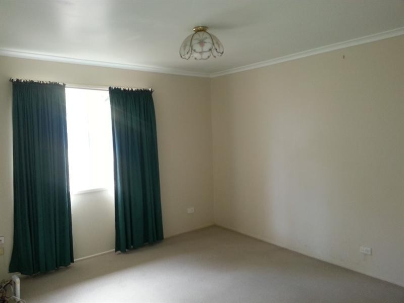 16 Hysten Street, Boronia Heights QLD 4124