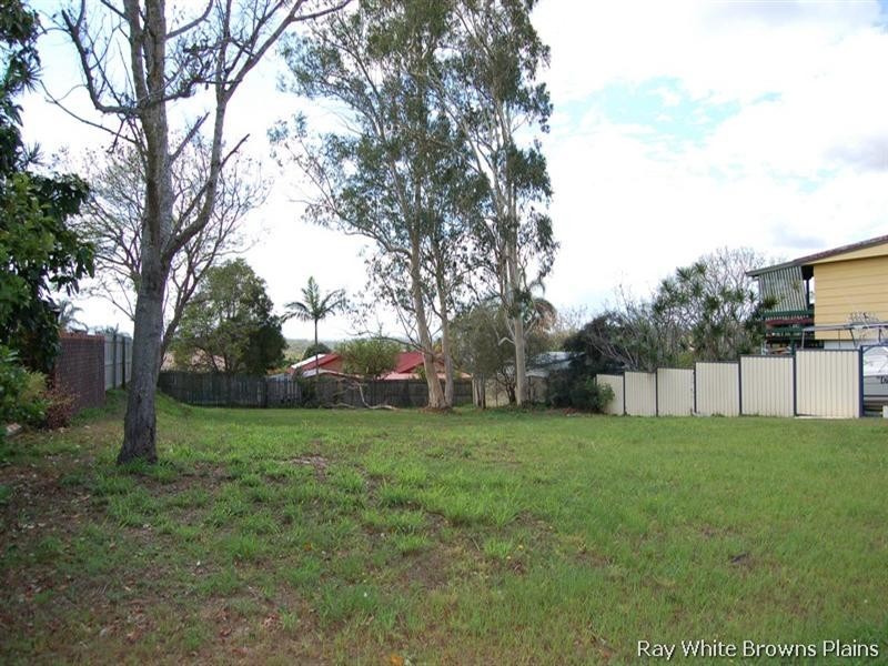 18 Flinders Crescent, Boronia Heights QLD 4124