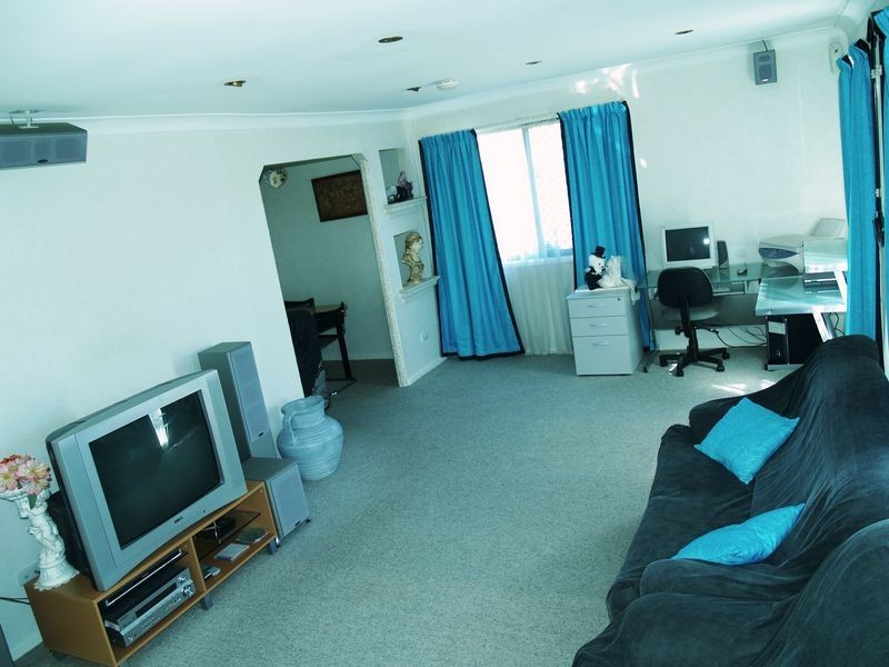 1 Inga Street, Crestmead QLD 4132