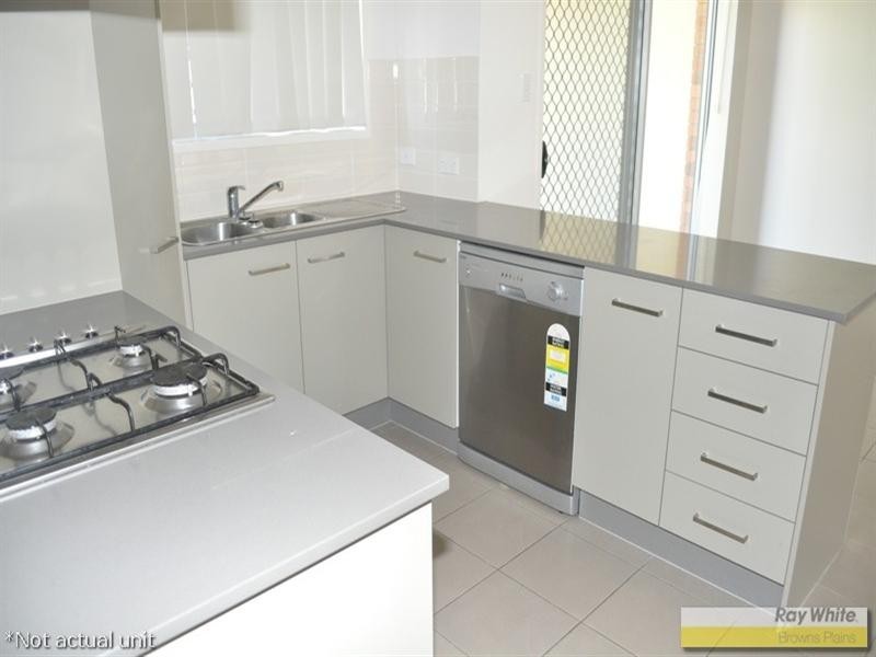 29/4 Myola Street, Browns Plains QLD 4118