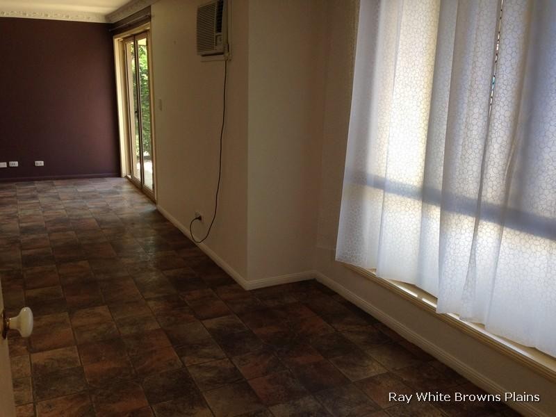 36 Murrumbidgee Street, Hillcrest QLD 4118