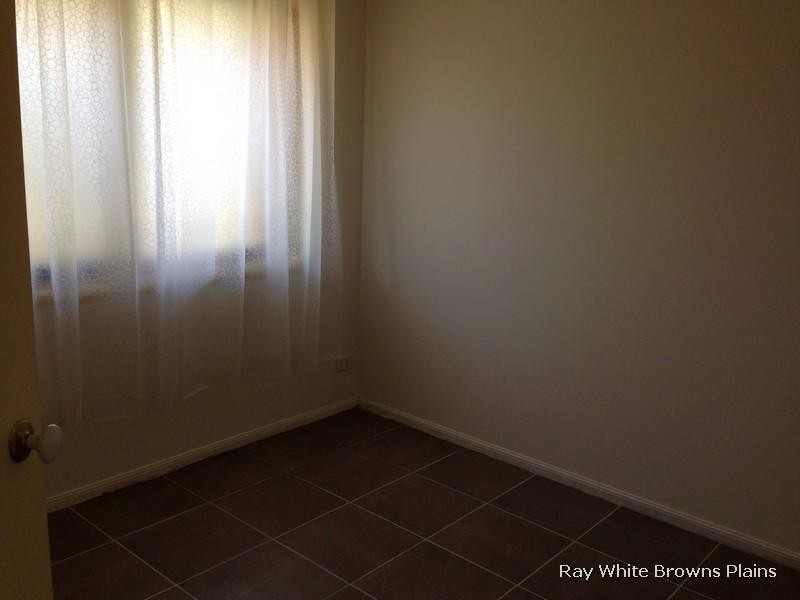 36 Murrumbidgee Street, Hillcrest QLD 4118
