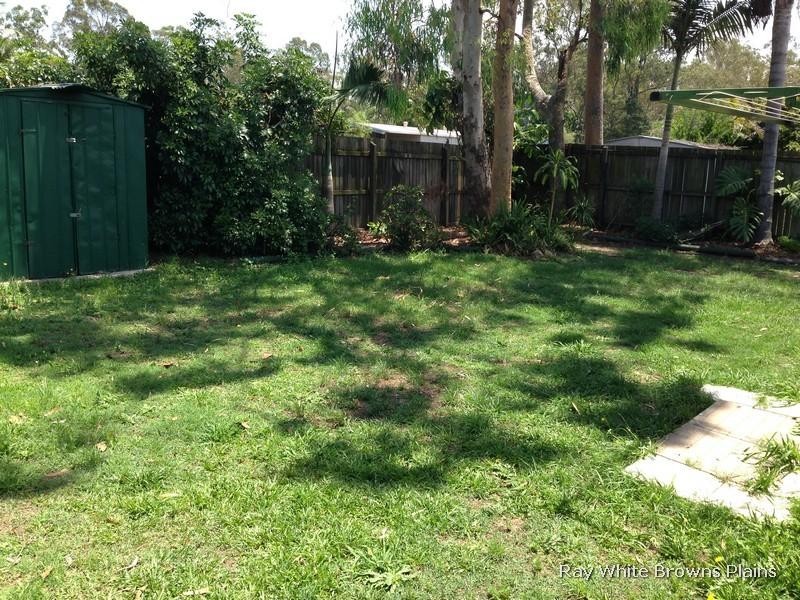 36 Murrumbidgee Street, Hillcrest QLD 4118