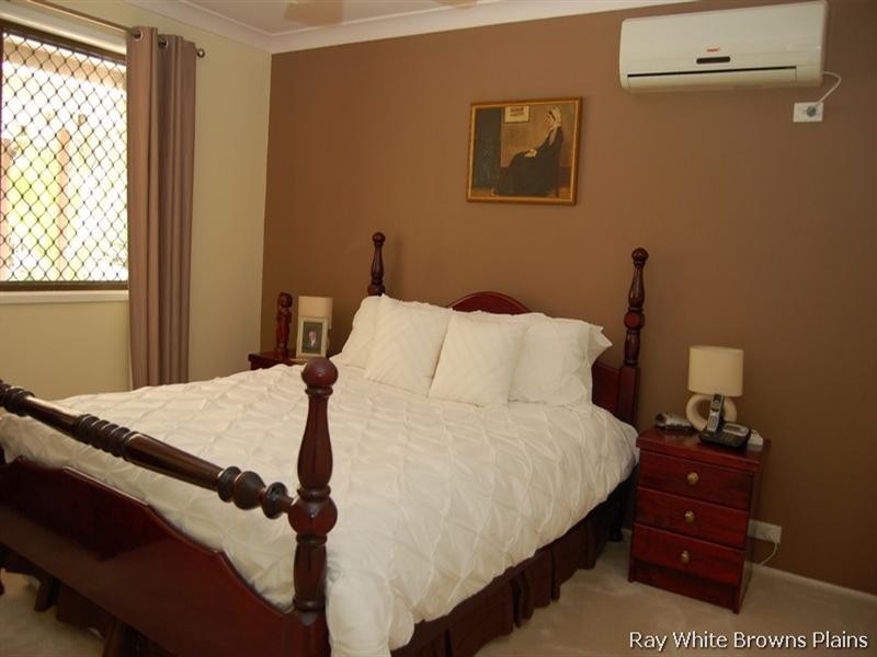 324 Johnson Road, Forestdale QLD 4118