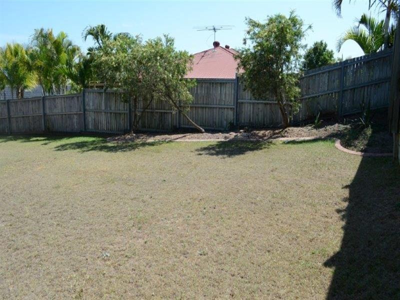 7 Pimelia Court, Regents Park QLD 4118