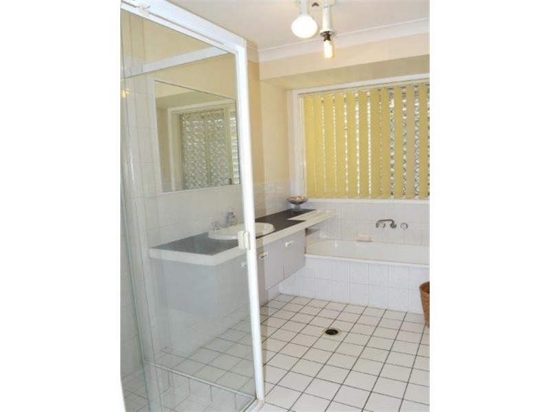 24 Highcrest Drive, Browns Plains QLD 4118