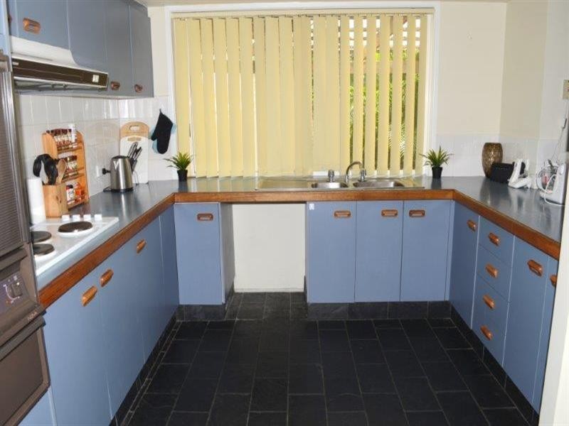 24 Highcrest Drive, Browns Plains QLD 4118