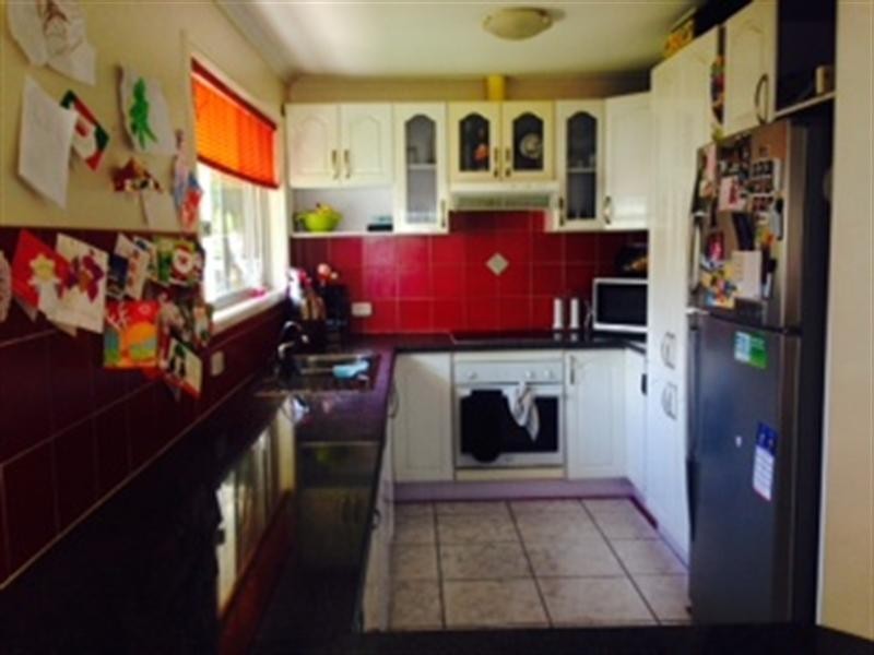 21 Oakdale Street, Browns Plains QLD 4118