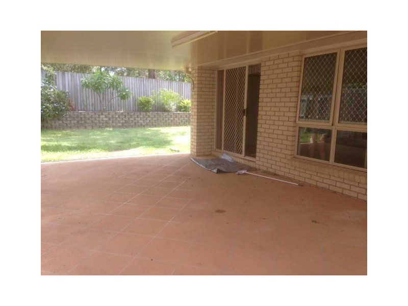 14 Isaac Court, Hillcrest QLD 4118