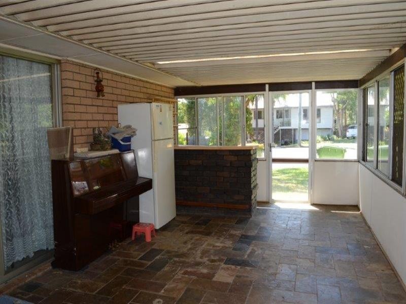 1 Norfolk Street, Hillcrest QLD 4118