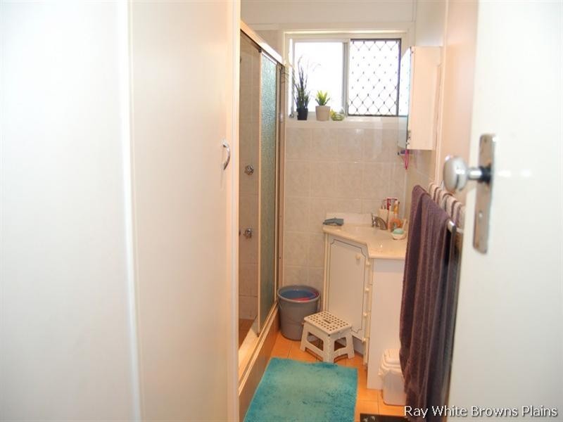 16 Barry Street, Slacks Creek QLD 4127