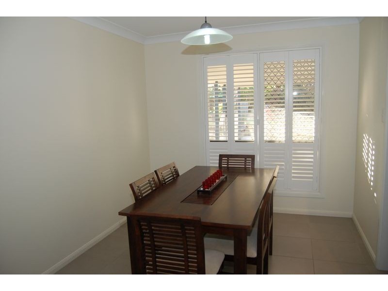 69 Parkroyal Crescent, Regents Park QLD 4118